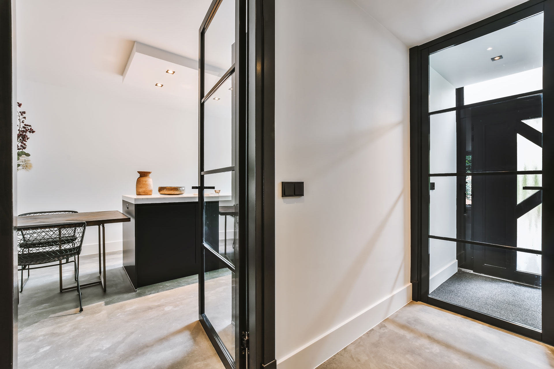 Moderne glazen steel look deuren van Boonen Interieur - Laakdal